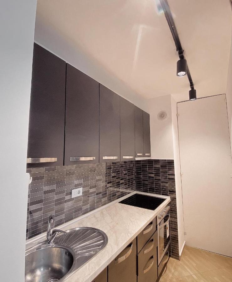 Diamond Apartment Prishtina 2 Prishtinë Ngoại thất bức ảnh