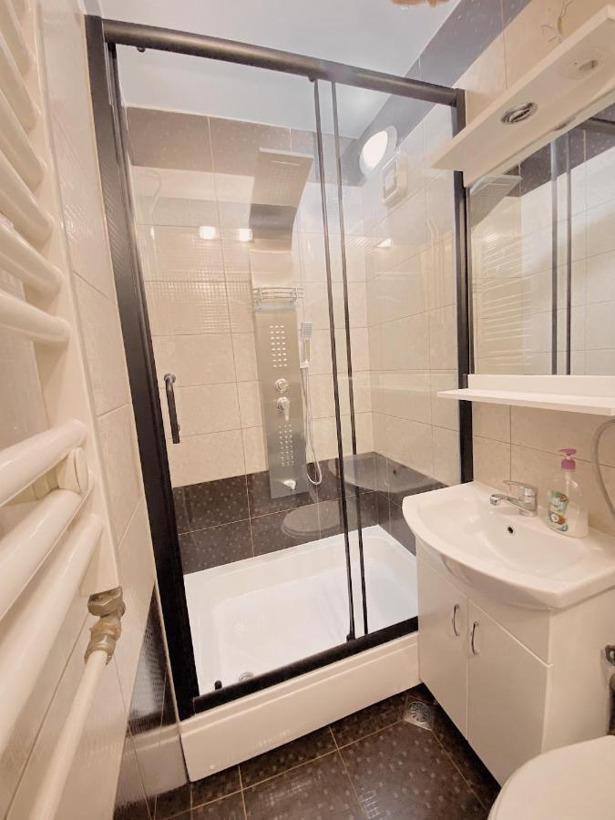 Diamond Apartment Prishtina 2 Prishtinë Ngoại thất bức ảnh