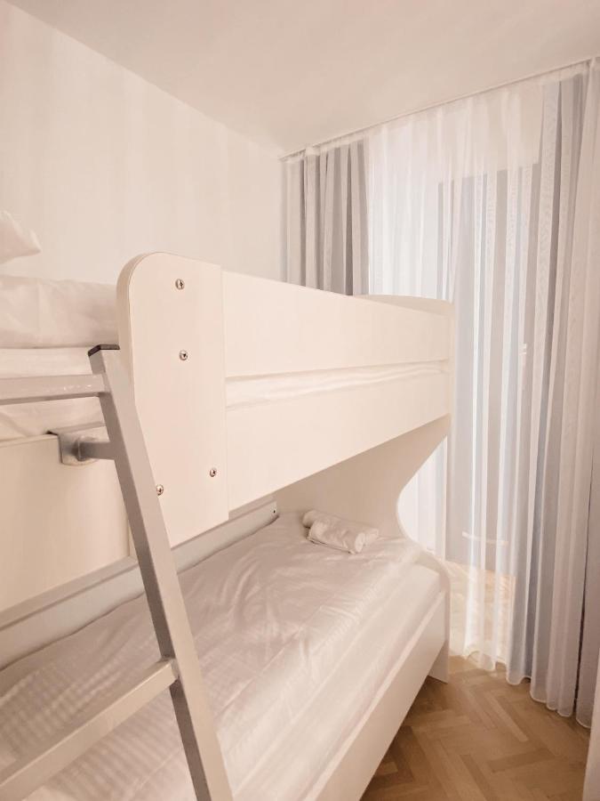 Diamond Apartment Prishtina 2 Prishtinë Ngoại thất bức ảnh